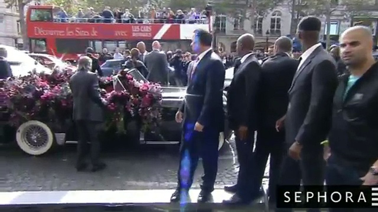 Sephora - parfumerie, "Parfum Fame de Lady Gaga, Personnal Appearance, http://ladygagafame.sephora.fr" - septembre 2012