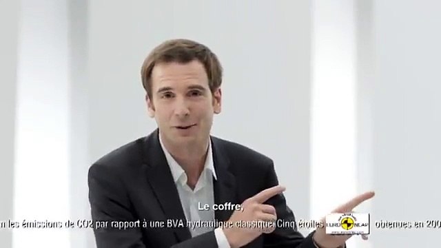 Renault - voiture Renault Mégane, Démonstration - octobre 2011 - (basse déf)