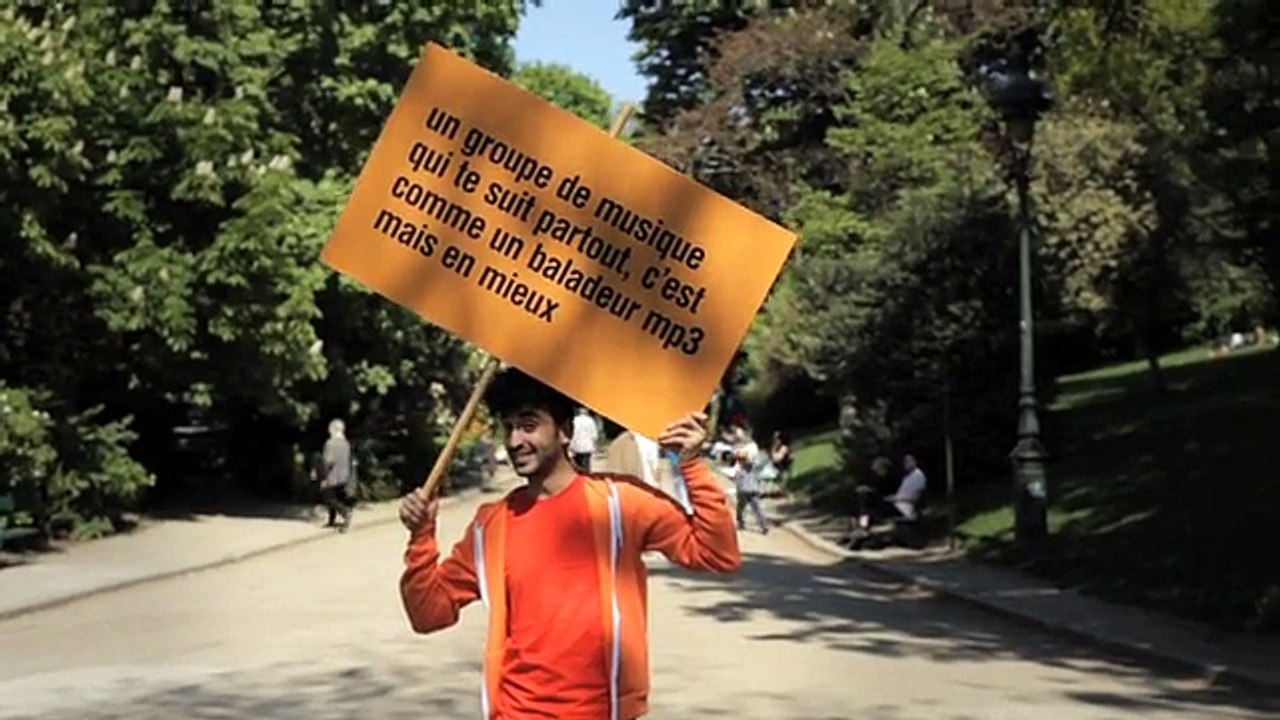 VitaminWater (Glacéau) - eau vitaminée, "VitaminWater, l'hydratation avec un truc en plus" - mai 2011 - Groupe de Rock