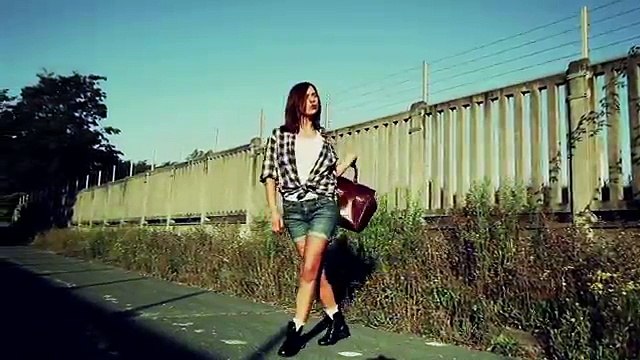 Renault - voiture Renault Sport Clio RS Ange & Démon, facebook.com/renaultsport - novembre 2011