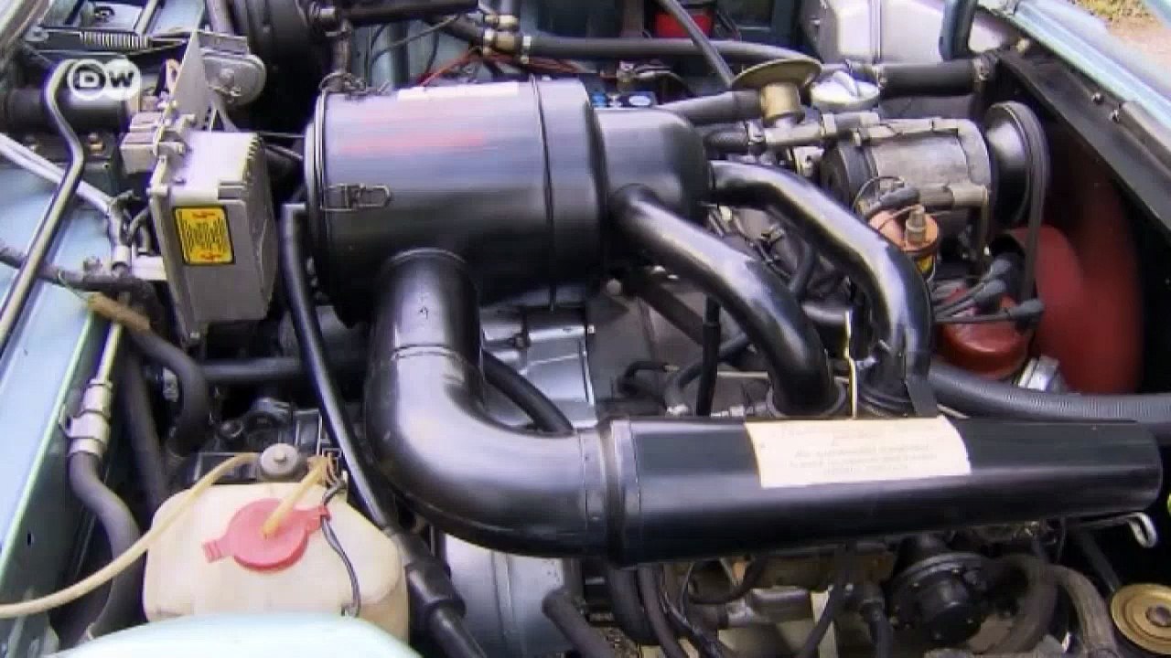 Design und Technik innovativ aufeinander abgestimmt - NSU Ro 80 | Motor mobil