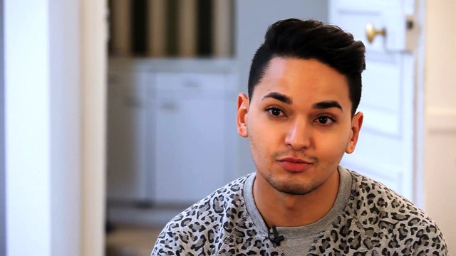 Zipcom pour Le Refuge - association de lutte contre l'homophobie, Agir contre l'isolement des jeunes - février 2014 - 30s