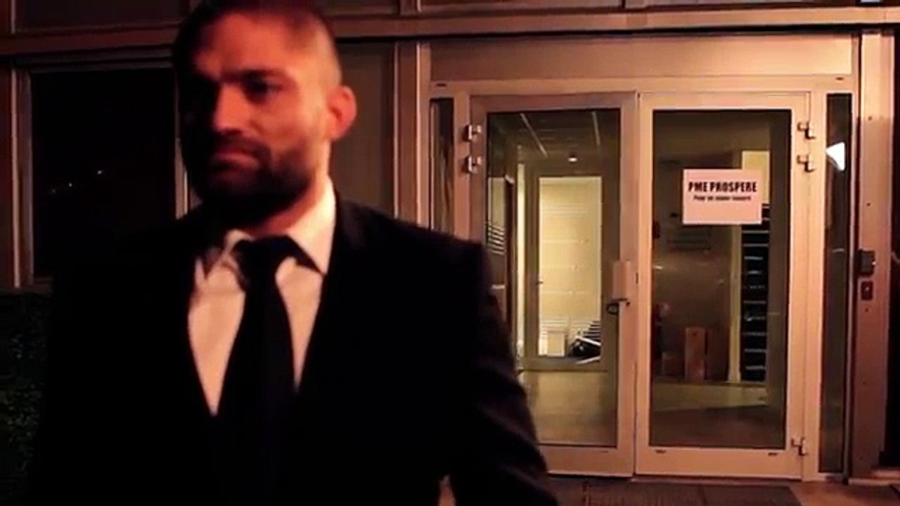 Vivastreet - site de petites annonces, "Y a plus simple" - juin 2013 - victoria superwoman