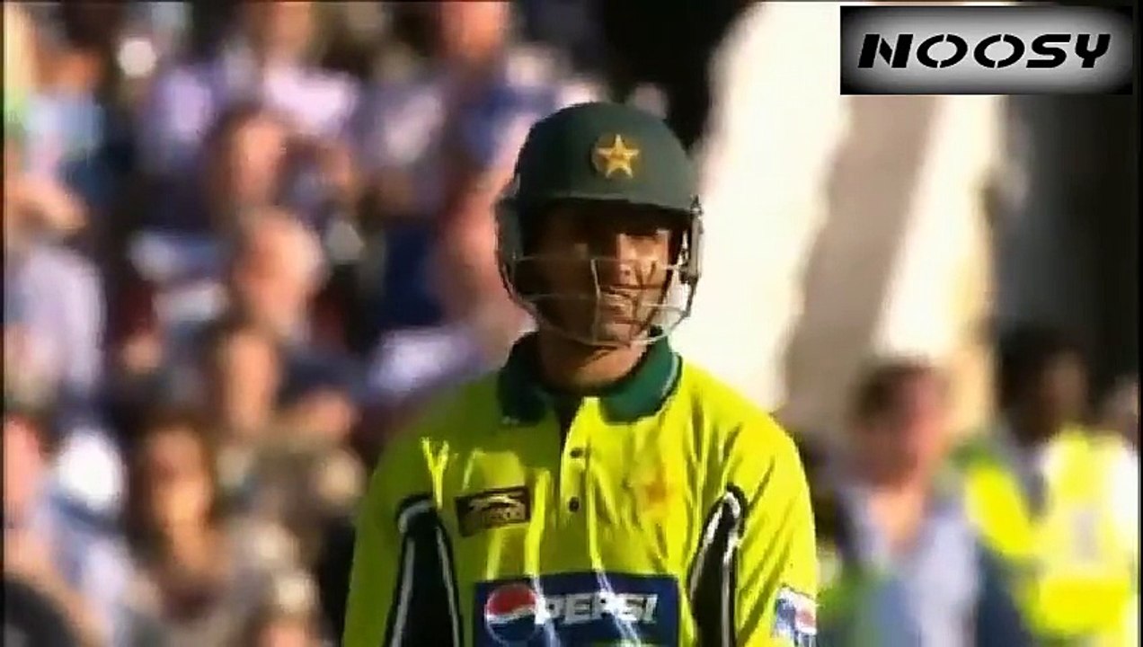 ABDUL RAZAQ AT FIRE