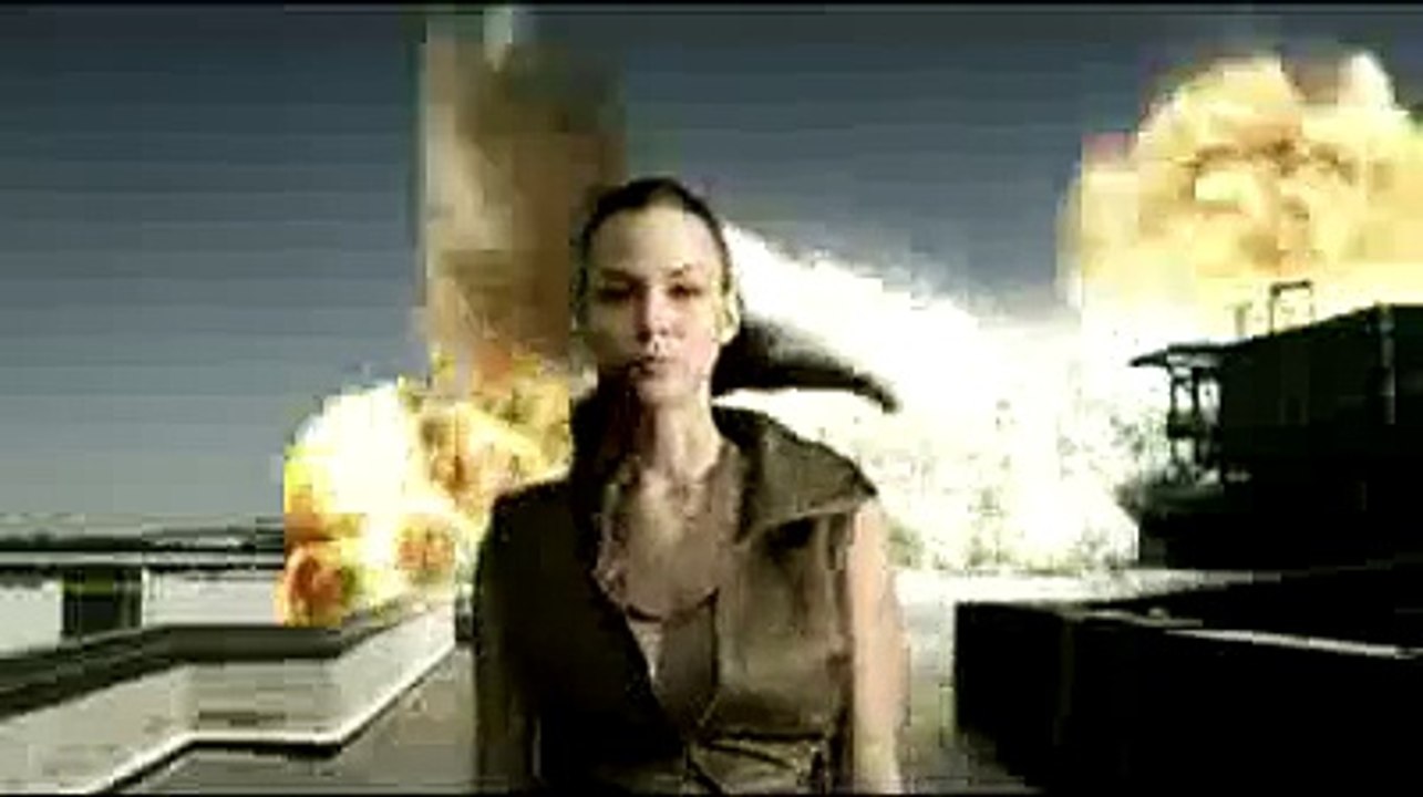 Volkswagen - voiture Volkswagen Nouveau Touran - septembre 2010 - "Les héroïnes d'aujourd'hui"