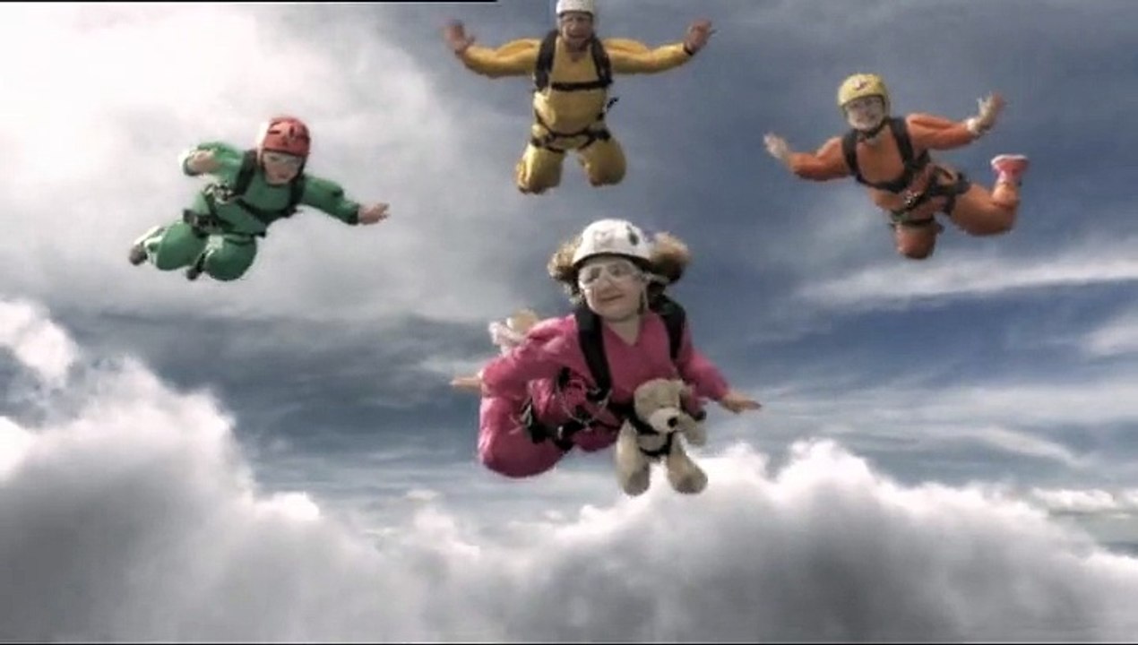 Renault - voiture Renault Scénic - février 2011 - "Les parachutistes"