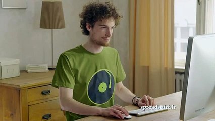 Spreadshirt - t-shirts personnalisables, "www.spreadshirt.fr - juillet 2012