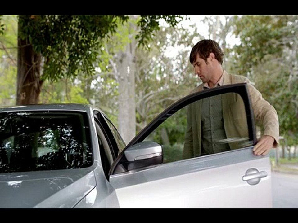 Volkswagen - voiture Volkswagen Passat, Volkswagen Jetta, "Tree (arbre), Crash (accident)" - mai 2012 - Tree