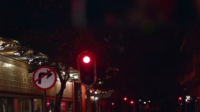 Volkswagen - voiture, Think blue - mai 2013