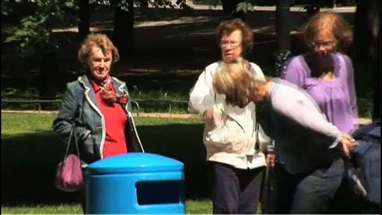 Volkswagen - voiture Volkswagen BlueMotion - octobre 2009 - "The fun theory. An initiative of Volkswagen."