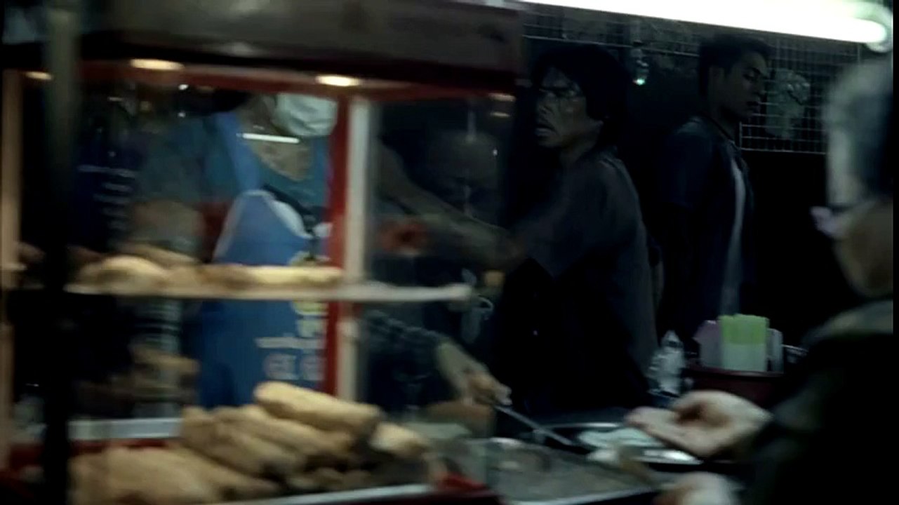 Sony Ericsson - téléphone mobile, console de jeux Sony Ericsson Xperia Play - février 2011 - "Android is ready to play"