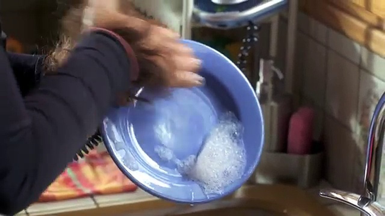 Twinkle Twinkle pour Eco-systèmes - recyclage des petits appareils électroménagers, "Le yéti" - février 2014 - discman