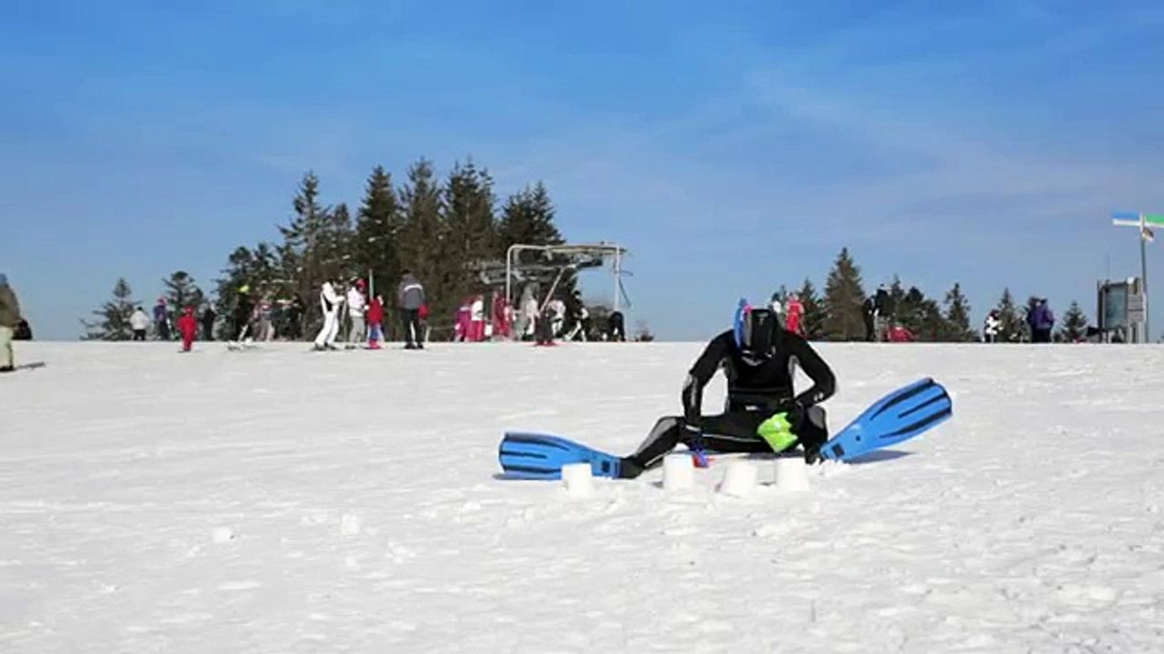 SNCM - transporteur maritime, "Prenez de l'avance sur vos vancances" - mars 2013 - pelle et râteau