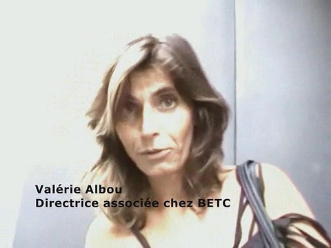 Lolita Lempicka - parfum Le Premier Parfum de Lolita Lempicka - septembre 2012 - interview de Valérie Albou, directrice associée BETC