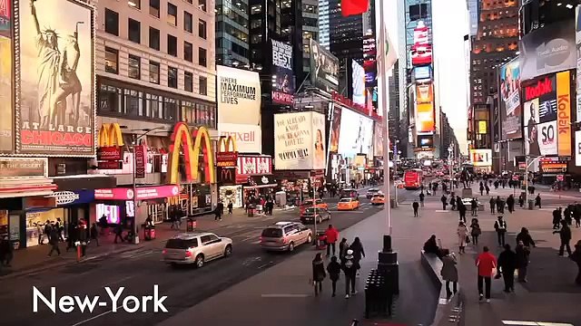 Thierry Mugler (Clarins) - parfum Angel, Galaxie glamour, avec Eva Mendes - septembre 2011