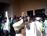 Go Nawaz Go and Aai Aai PTI Slogans Inside APS School Peshawar, Exclusive Video
