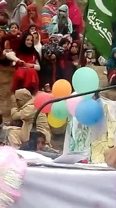 Azadi Azadi ,Chand Sai Pucha Azadi Azadi .mp4