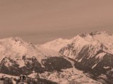Vacances sur les grands domaines des Alpes : La montagne est Magique Un paradis enneigé