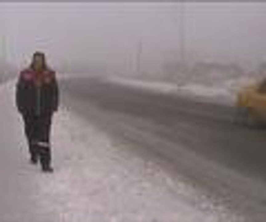 Ardahan'da soğuk hava kaş ve kirpikleri bile dondurdu
