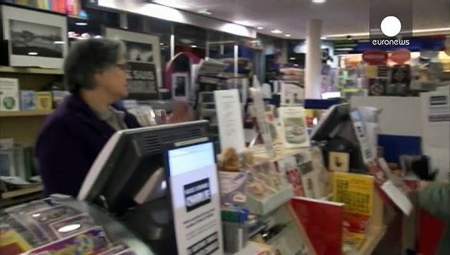 فرنسا: إقبال غير مسبوق على شارلي ايبدو