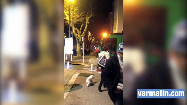 Le Charlie Hebdo des survivants s'arrache dans les kiosques du Var