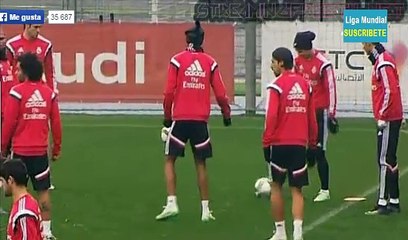 Cristiano Ronaldo Chute spectaculaire de la Formation Real Madrid 14-01-2015