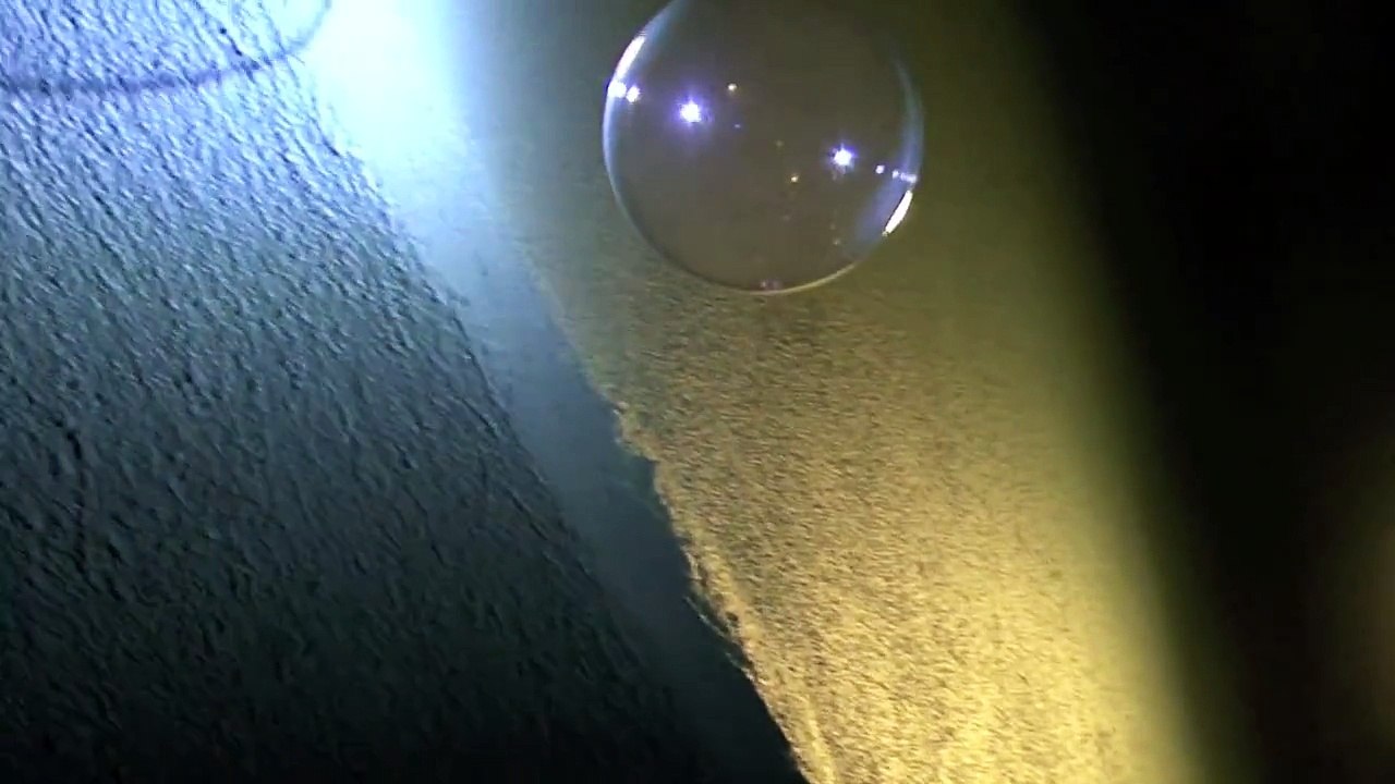 Des bulles de savons cristallisent à des températures glaciales ...