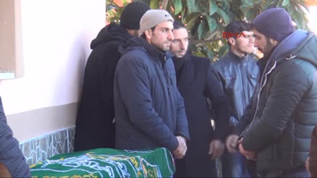 Samsun Bafra' da Göletten Cesedi Çıkarılan Yunus Emre Toprağa Verildi