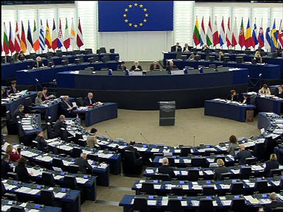 Yannick Jadot sur le TTIP "Est-ce que le conseil va prendre en considération 97% des citoyens européens?!"