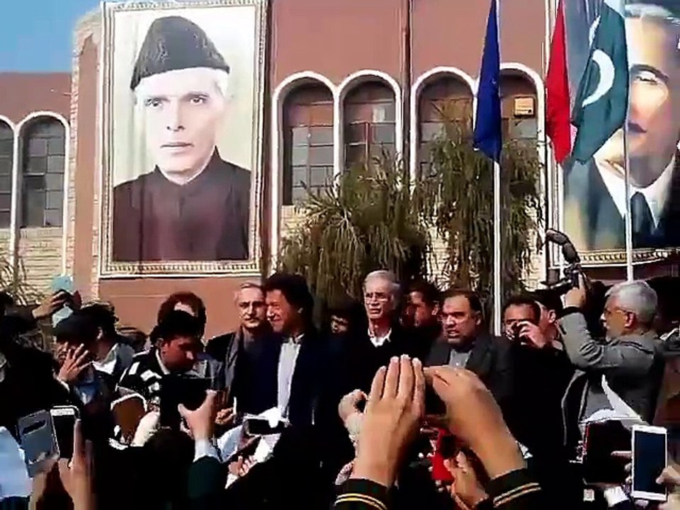 Another Video APS students chant ayi ayi PTI in reply of Imran's Encouraging Speech