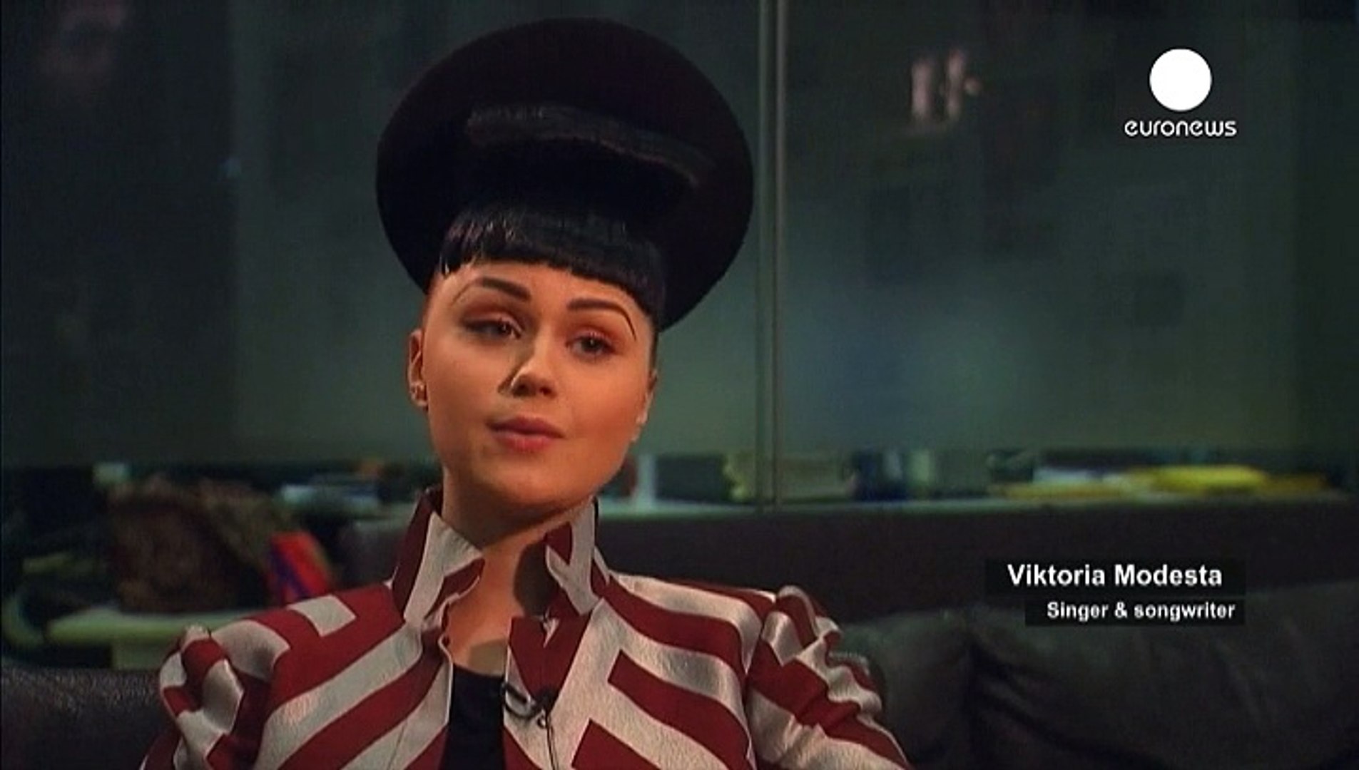 Біонічна поп-зірка