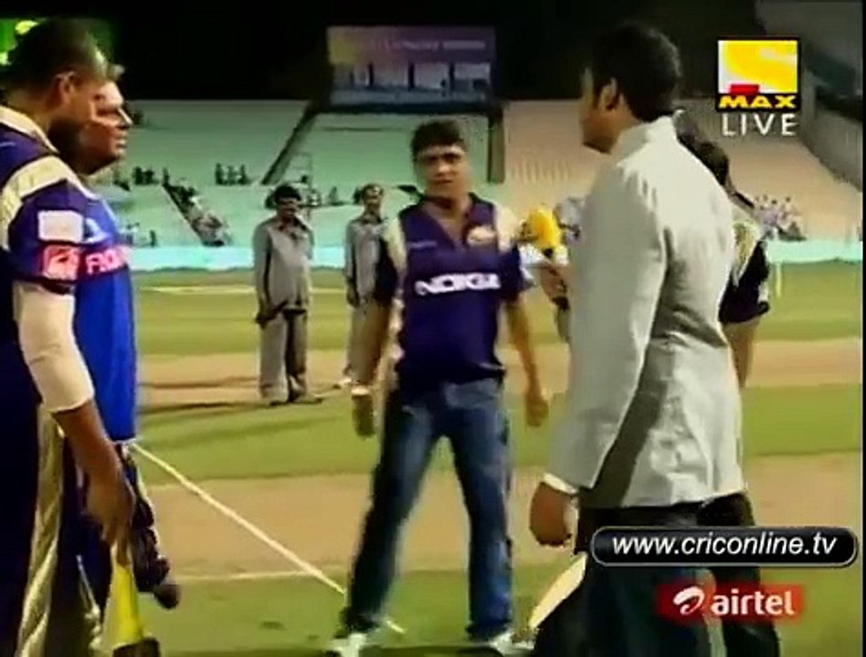 Rare video Shah Rukh Khan playing for KKR in IPL www.cricketjunoon.com