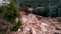 Antalya'da Araçlar Toprağa Gömüldü