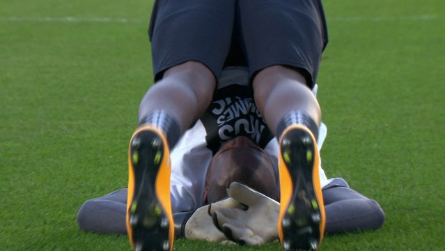 Ali Ahamada à l'échauffement de Lyon/TFC