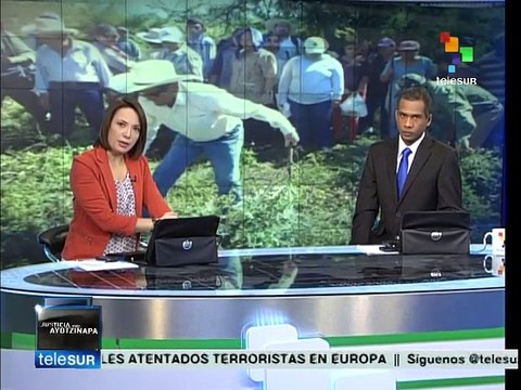 México: PGR abrirá cuarteles a padres de normalistas de Ayotzinapa