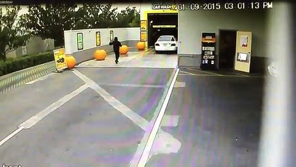 Accident dans une station de lavage