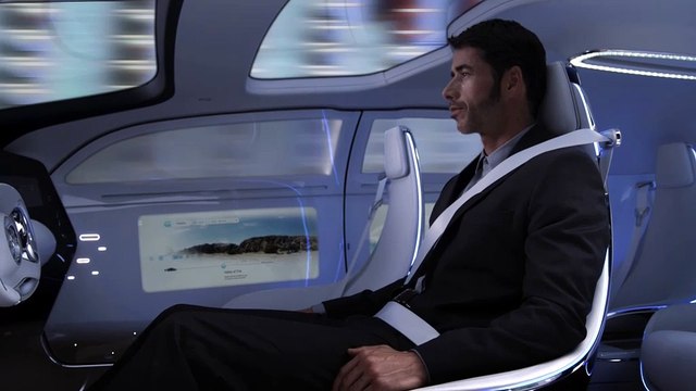 Le prototype F 015 Luxury in Motion illustre la vison Mercedes de la conduite autonome