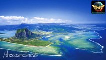 The 'Underwater Waterfall' - One Of The Most Beautiful Places on Earth