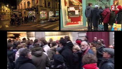 Ruée sur les kiosques pour "Charlie Hebdo" : "J'ai dormi dans ma voiture pour l'avoir"