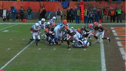 Herron picks up crucial first down in Week 14