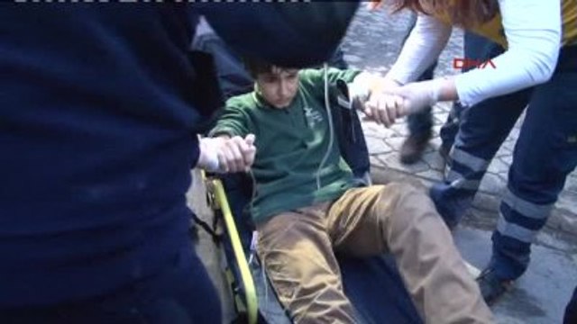 Sivas - Ögrencinin Koluna Sınıfın Kapı Kolu Saplandı