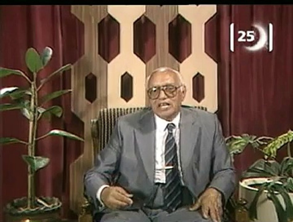 محمد سيد طنطاوى والشيخ عطية صقر الحلقة 24
