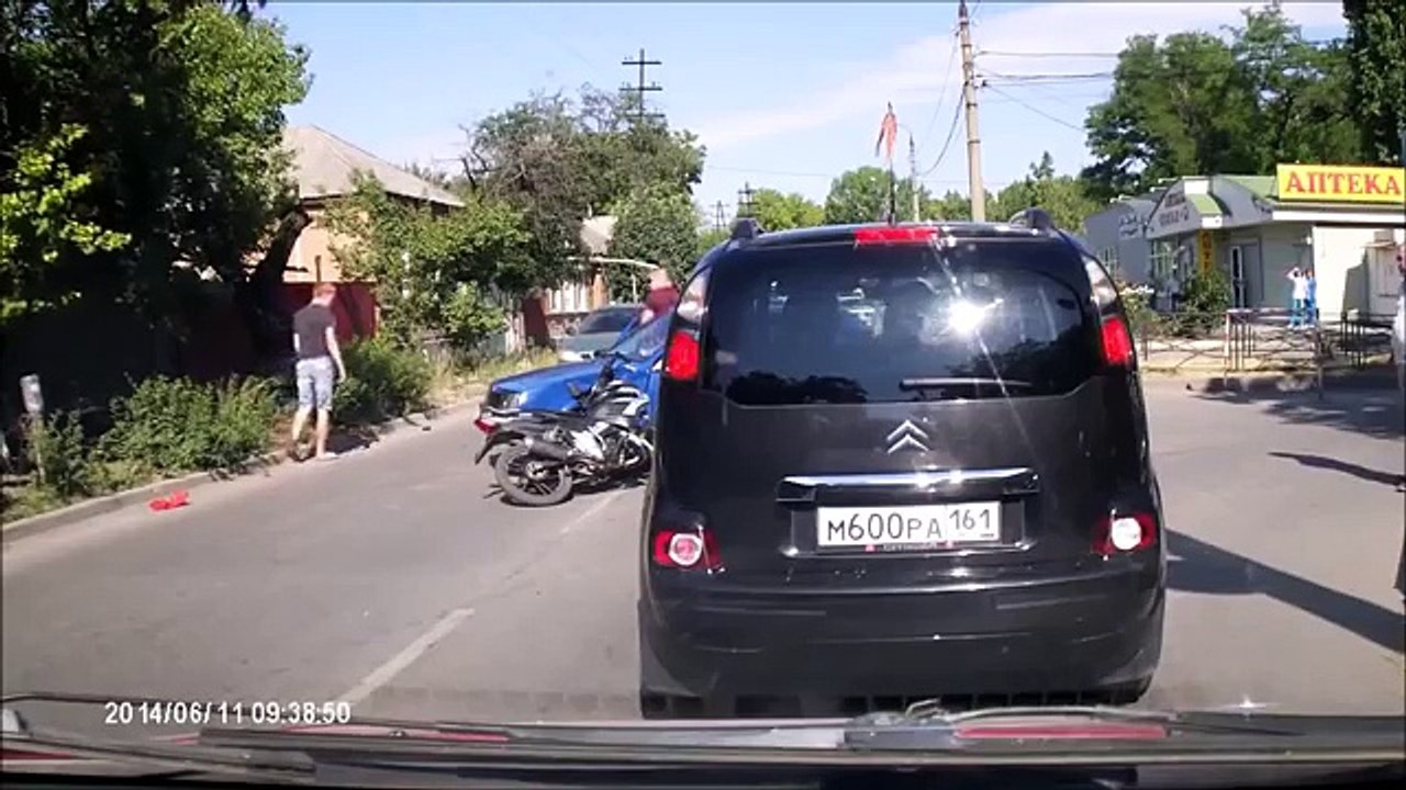 Shocking Car Crash Compilation