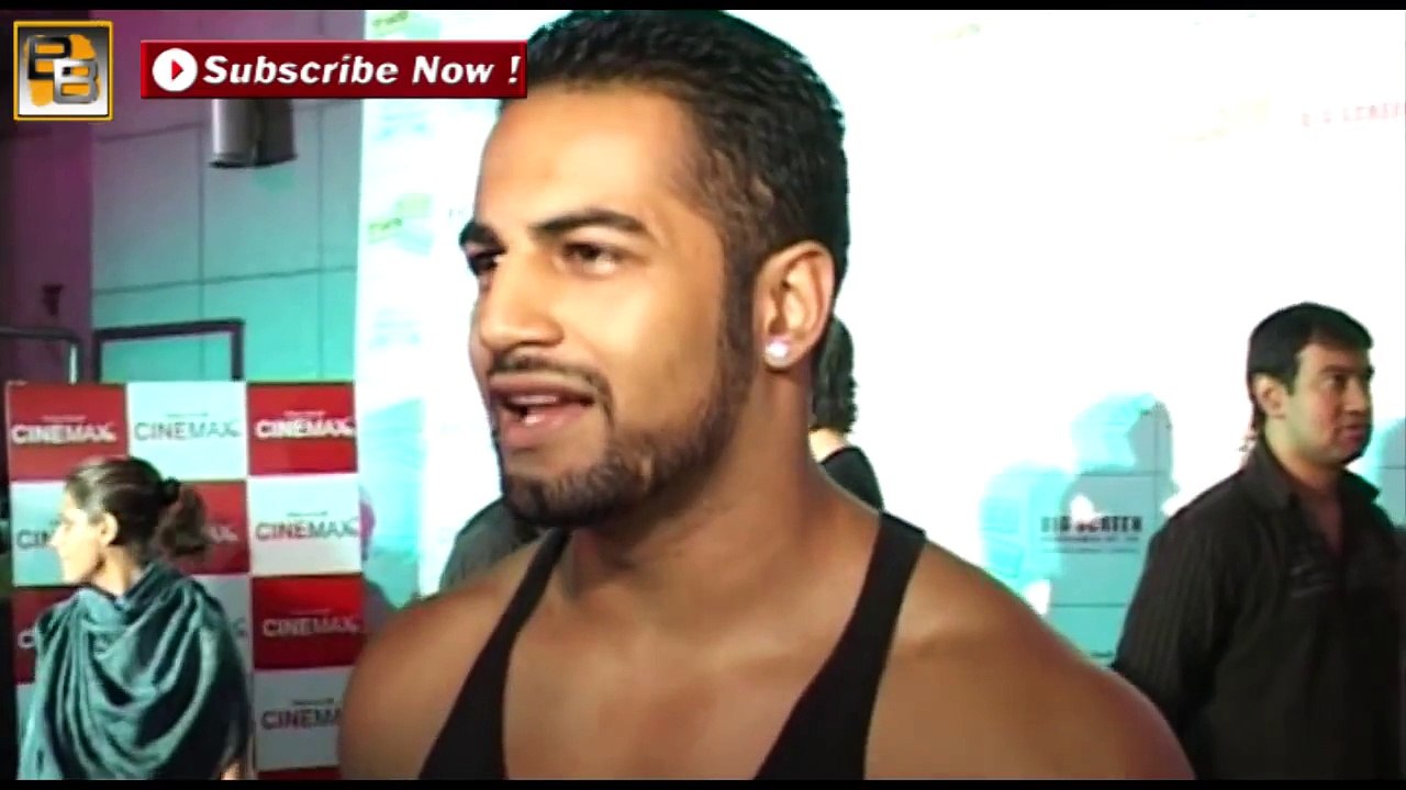 Upen Patel PROPOSES Karishma Tanna in Bigg Boss Halla Bol | 13th January 2015
