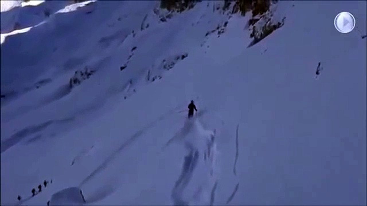 Ce skieur a provoqué une avalanche qui a enseveli cinq personnes.