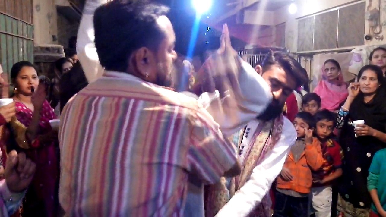 VID_20141226_021903.3gp