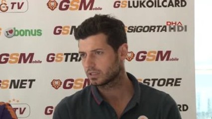 Galatasaraylı Futbolcu Blerim Dzemaili Kadıköy'de Oynamak İstiyorum