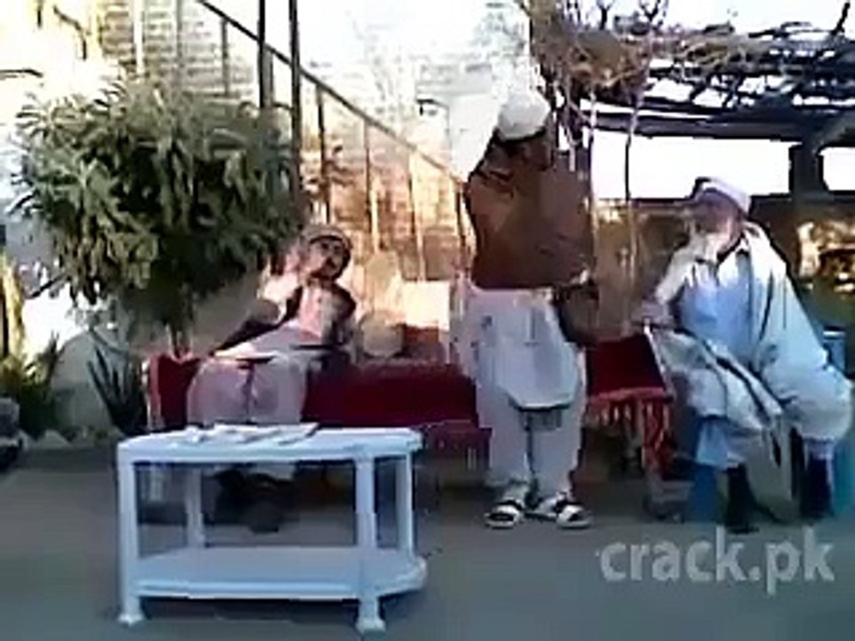 Funny watch and laugh ‫ہنس ہنس کے پیٹ میں دردشورع ہو جاۓ گا - ‬