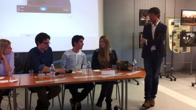 Les lycéens discutent médias avec Elias et Chaunu