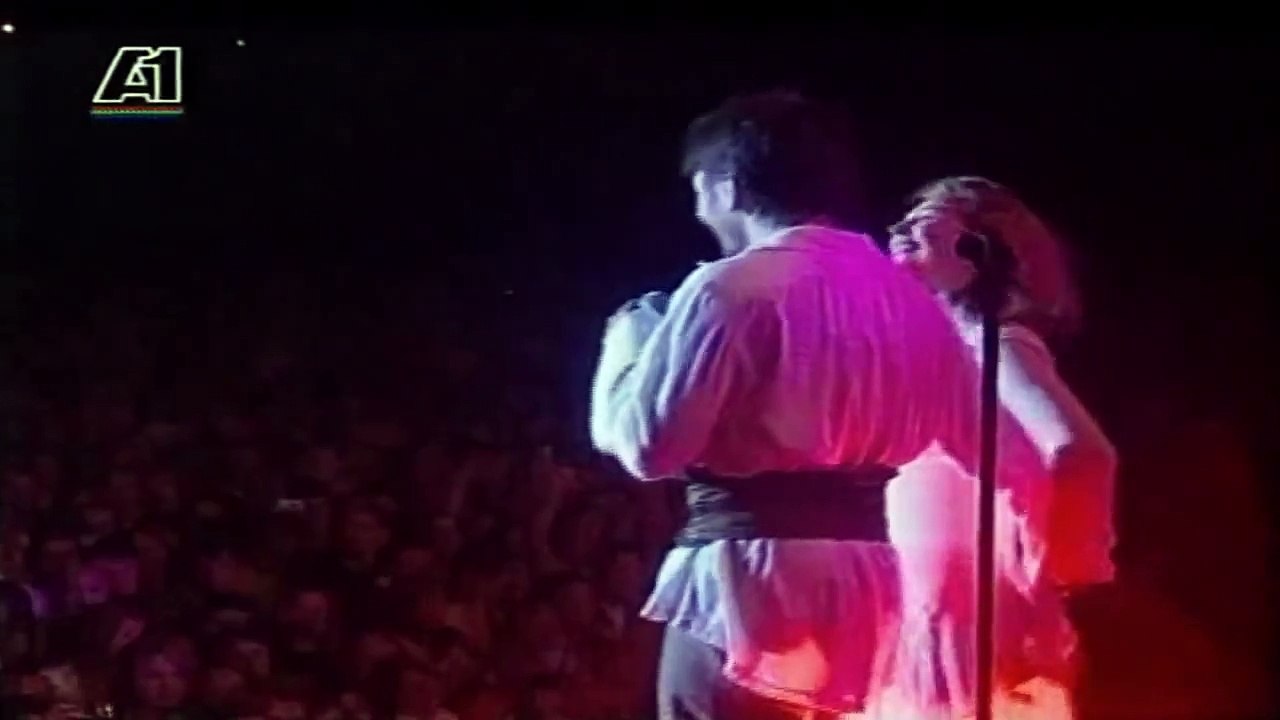 TOSE PROESKI & BILJA KRSTIC - JOVANO,JOVANKE (SKOPLJE 2006)